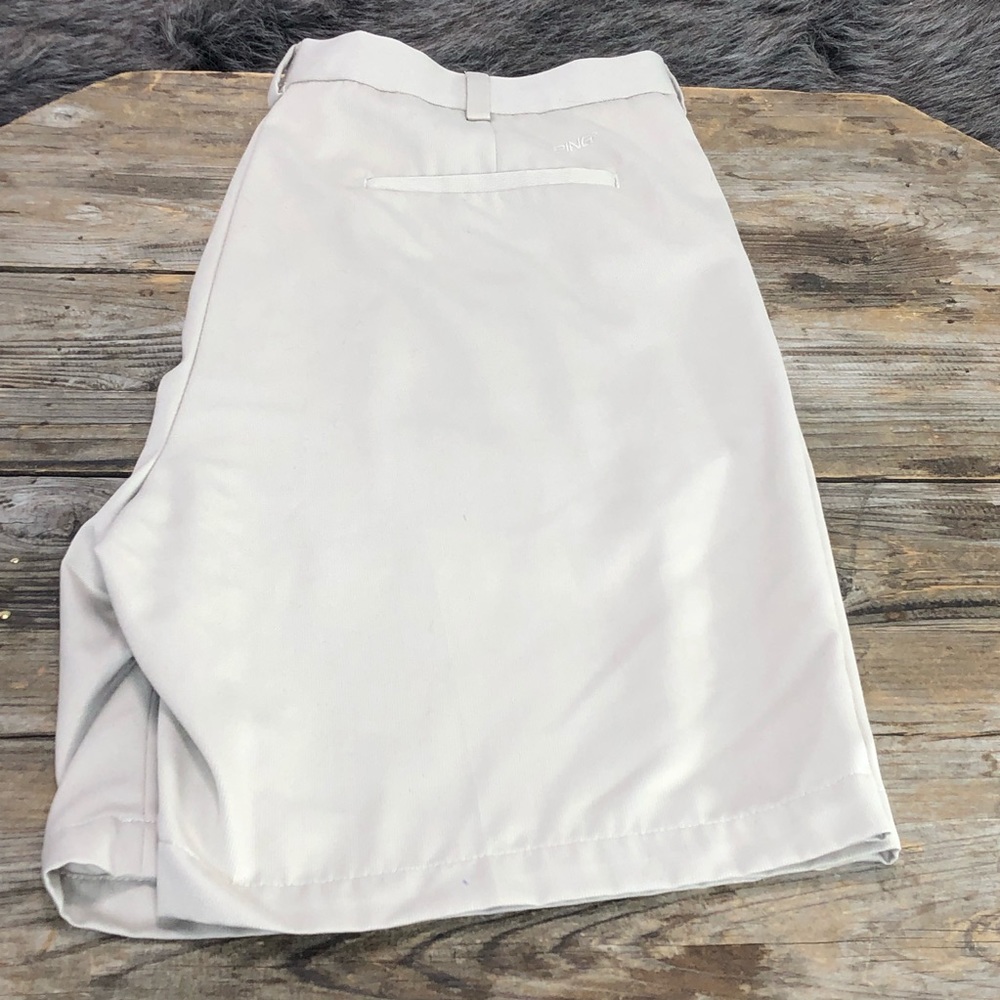 Ping Golf Shorts - Picture 4 of 8